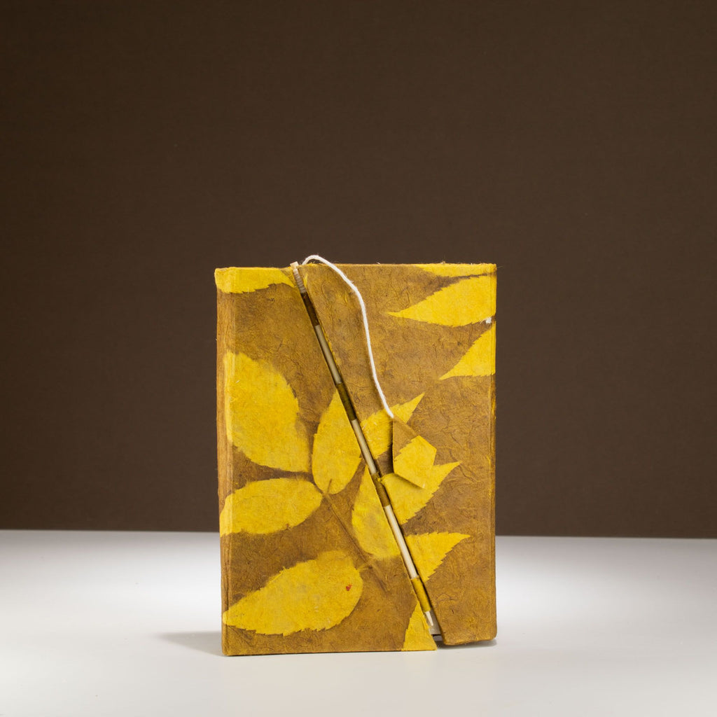Lokta Bold Floral BambooNotebook – Medium (15x12cm) – 45 Leaves – Mustard Brown